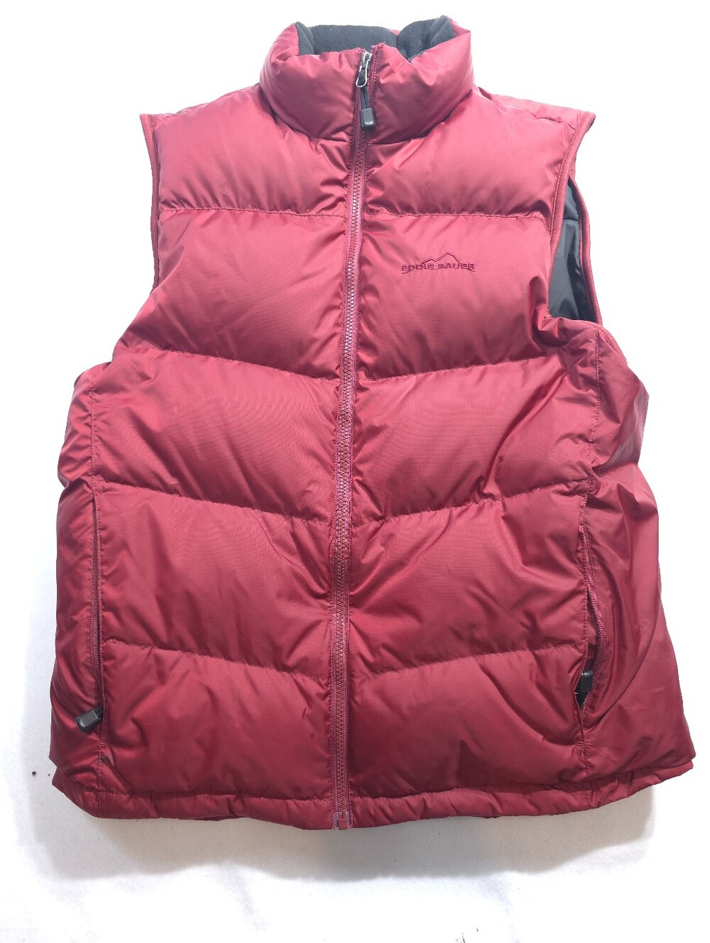 Eddie Bauer 700 Fill Power Goose Down Puffer Vest Mens Medium Burgundy Zip